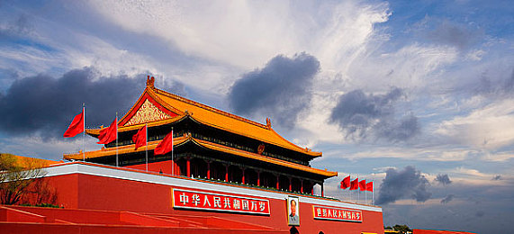 72式啪啪真人动态图大全,网络低俗标题引发热议 法律道德双重挑战如何应对-4