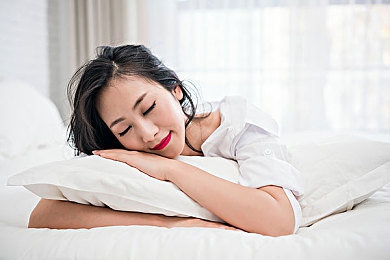 花季传媒花色片：短视频行业繁荣背后,内容同质化与低俗化问题引发深思-2