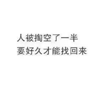 后开叉半身裙搭配衣服图｜游戏角色穿搭新潮流：后开叉半身裙搭配指南，展现个性魅力